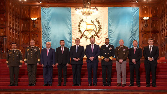 68360099e9ff71474d76f578