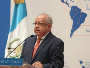 canciller-Carlos-Ramiro-Martinez.-Foto-Esbin-Garcia-1424814562